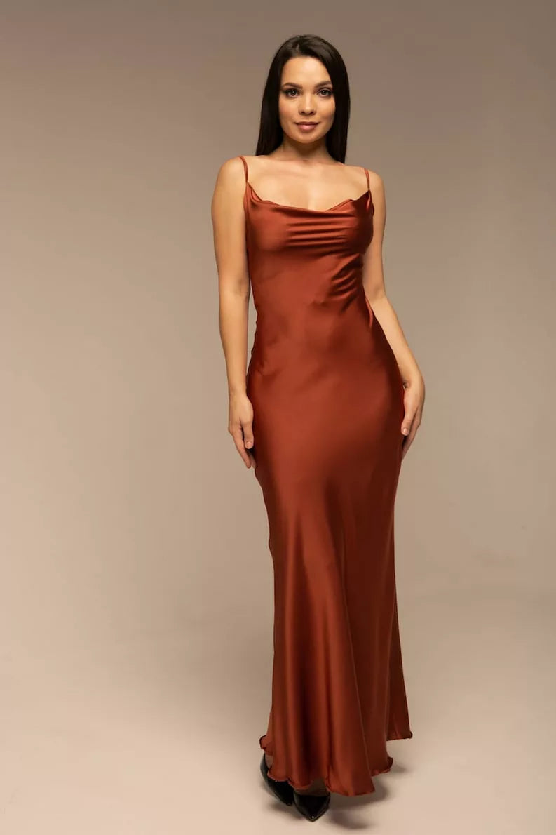robe longue couleur terracotta