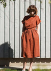 Tenue couleur terracotta